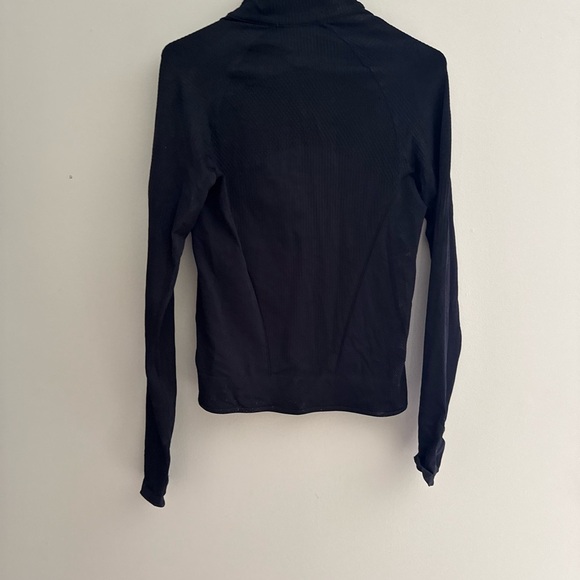 Athleta Insulated Flurry PrimaLoft Jacket, Black SIZE S - Picture 4 of 4